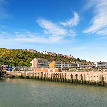 Beautiful Apartment In Helgoland With Wifi